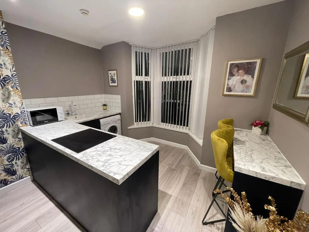 Selection Of Stylish Apartments Within Walking Distance Of Cardiff City Centre